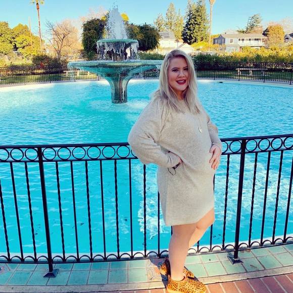 Meet your Posher, Chelsea - Picture 1 of 1